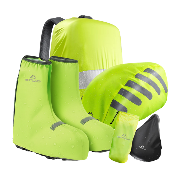 Bundle Hauptbild zeigt die einzelnen Produkte aus welchen sich das Bundle zusammensetzt.
Dies sind die Nextcover Überschuhe in Neongelb, der Ranzenbezug in Neongelb, der Fahrradhelmbezug in Neongelb und ein Sattelbezug in Schwarz.